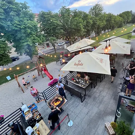 Dubno Eat & Sleep Hotel 3*