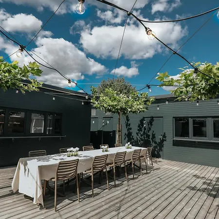 Otel Dubno Eat & Sleep Nová Dubnica